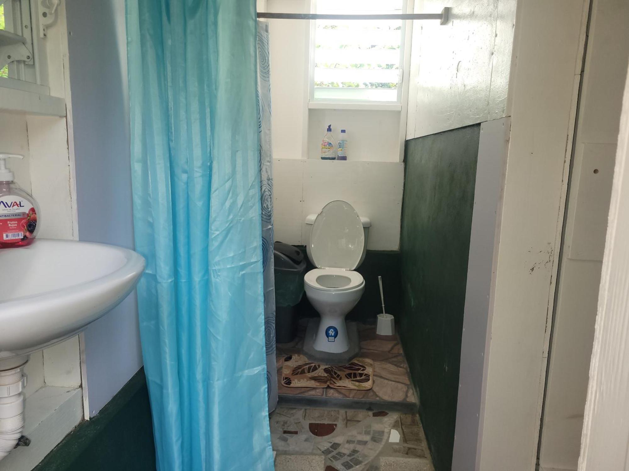 Ti Kwen Glo Cho Otel Roseau Dış mekan fotoğraf